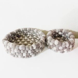 TJ Maxx Marshalls Global World Felted Wool Balls Nesting Bowls Set of 2